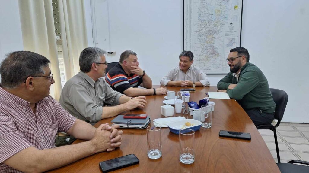 ROJAS SE REUNIO CON PROTECCION CIVIL POR LA SEQUIA QUE YA ESTA AFECTANDO A PRODUCTORES