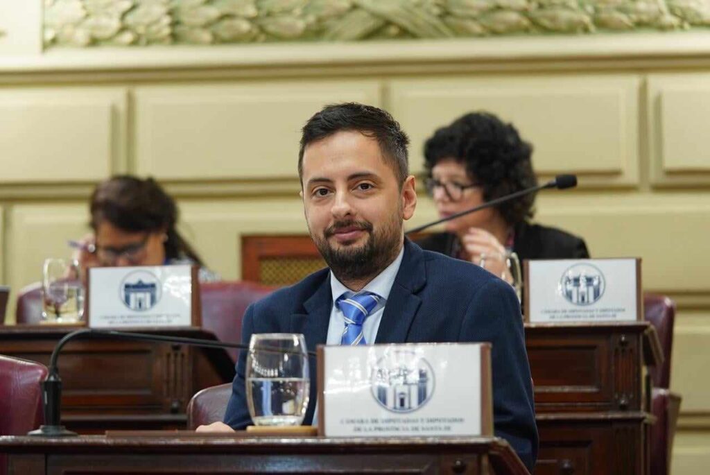 EMILIANO PERALTA EXIGE UN EDIFICIO PROPIO PARA LA ESCUELA PARA CIEGOS Nº 2115