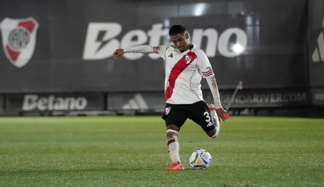 LISANDRO BAJÚ, EL JOVEN DE LAS TOSCAS CONVOCADO A LA PRIMERA DE RIVER